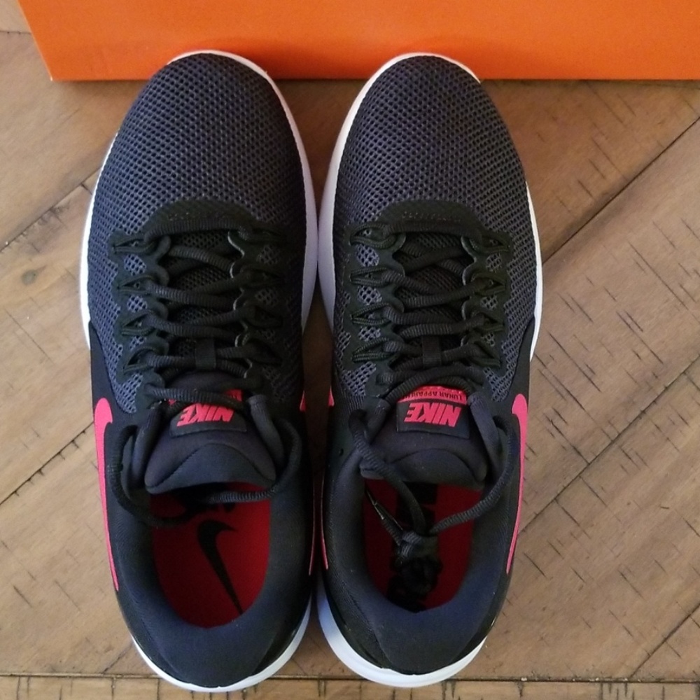 ๐๏ธ Mens Nike Lunar Apparent Shoes - Picture 2 of 6
